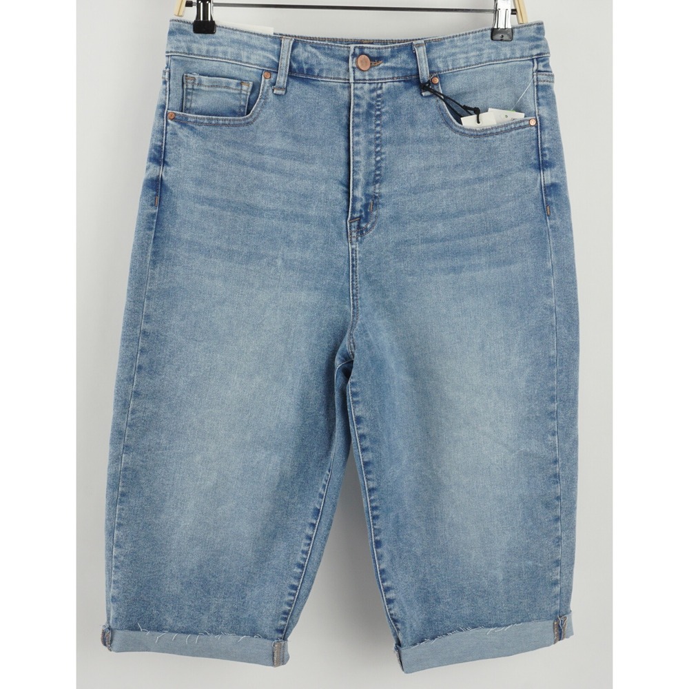 New FRAYED Jeans High Rise Baggy Shorts Women's Size 29 Light Blue Denim Roll Up